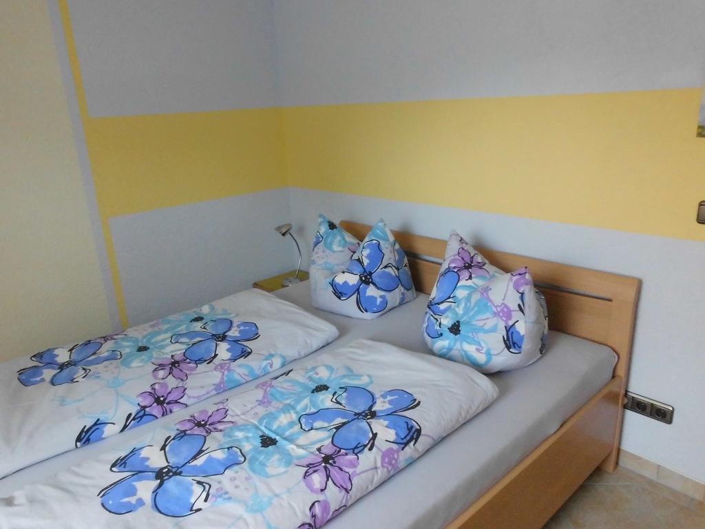 Bungalow Idylle Am See Neuruppin Dış mekan fotoğraf